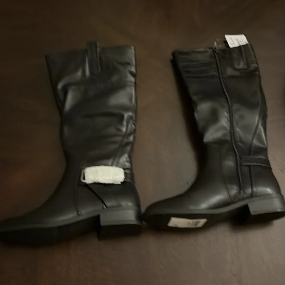 St. John's Bay Womens Roslyn Wide Calf Stacked Heel Riding keel I’ll ll